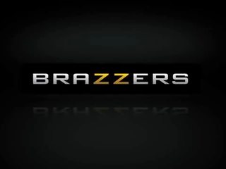 Brazzers - netīras masieris - birojs berzēt uz leju aina starring breanne benson mick zils