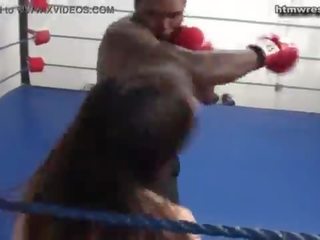 黑色 男 拳击 beast vs 小 白 年轻 女 ryona