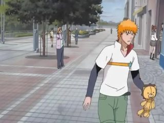 Bleach सेक्स फ़िल्म senna लेता है ध्यान की ichigos चोट