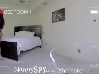 Nannyspy बड़ा टिट्स दाई amia miley कॉट पर छिपा हुआ कैमरा